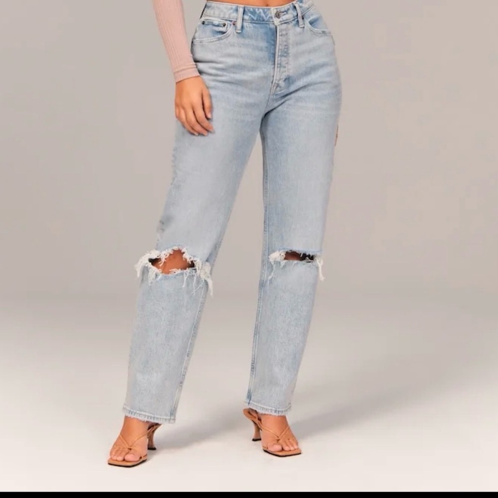 Abercrombie & Fitch Light Blue The Dad Jean High Rise Denim